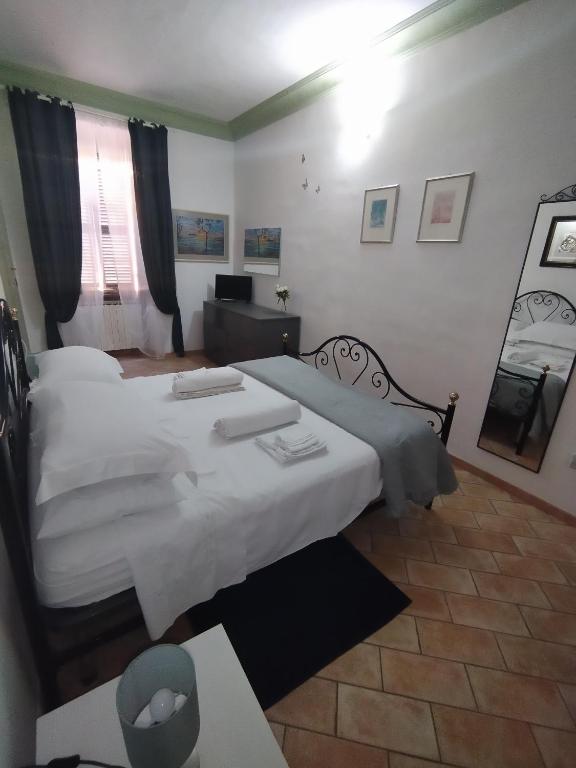Appartamento da Mery sul Corso Bramante room 1